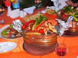 דליאן Akkaya Garden Villa מלון